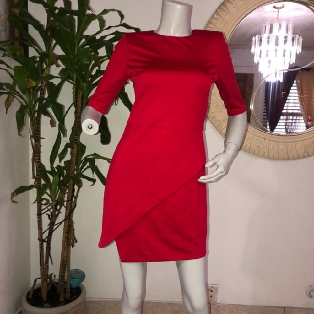 Alice + Olivia size 6